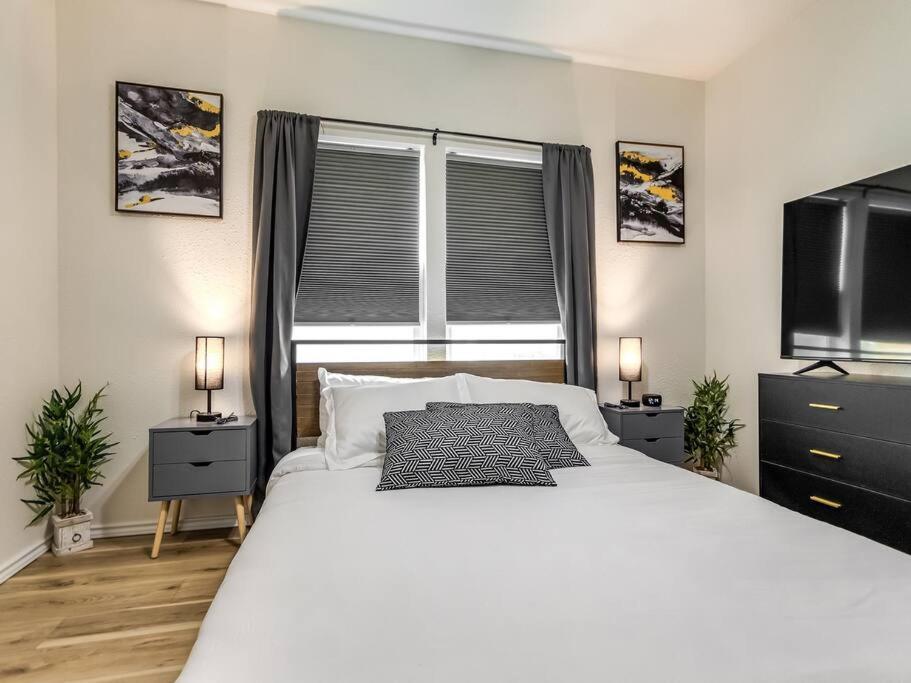 Stylish & Serene Modern Retreat Bartlesville Ngoại thất bức ảnh